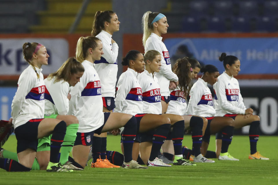 It's no surprise to anyone who's been paying attention the USWNT players demonstrated against social injustice and systemic racism before beating the Netherlands in Friday's friendly. (Dean Mouhtaropoulos/Pool via AP)