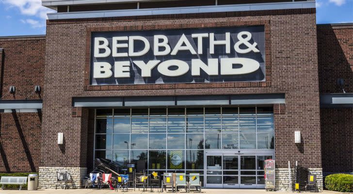 The front view of a Bed Bath & Beyond (BBBY) retail location in Indianapolis, Indiana.