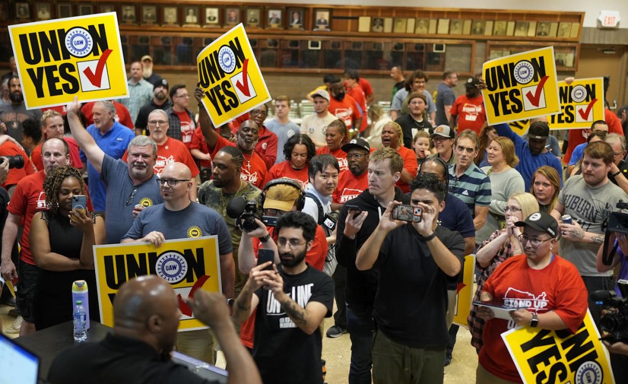 Volkswagen workers celebrate in Chattanooga, Tenn., after their bid to join the UAW union prevailed. <a href="https://newsroom.ap.org/detail/UAWVolkswagen/82be8e80cfef4a17963a085ae3c8e2de/photo?Query=chattanooga%20volkswagen&mediaType=photo,video,graphic,audio&sortBy=arrivaldatetime:desc&dateRange=Anytime&totalCount=179&currentItemNo=4" rel="nofollow noopener" target="_blank" data-ylk="slk:AP Photo/George Walker IV;elm:context_link;itc:0;sec:content-canvas" class="link ">AP Photo/George Walker IV</a>