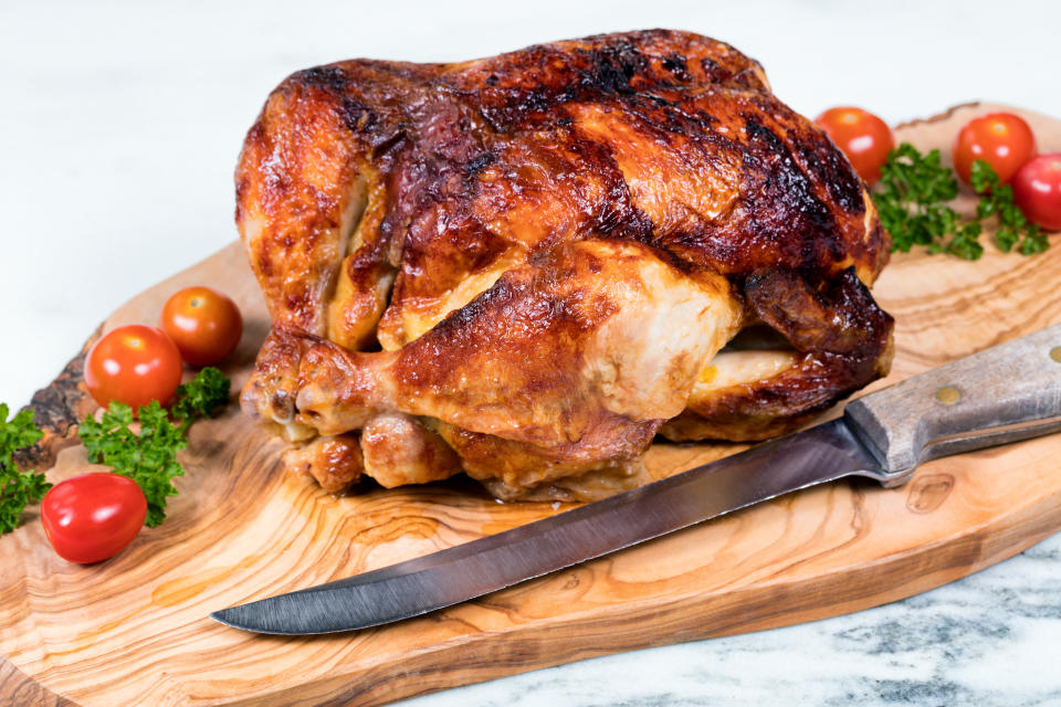 Cocine su pollo con la receta que quiera, pero no lo lave antes. Las bacterias se mueren con el calor de la cocción. (Foto Getty Creative)