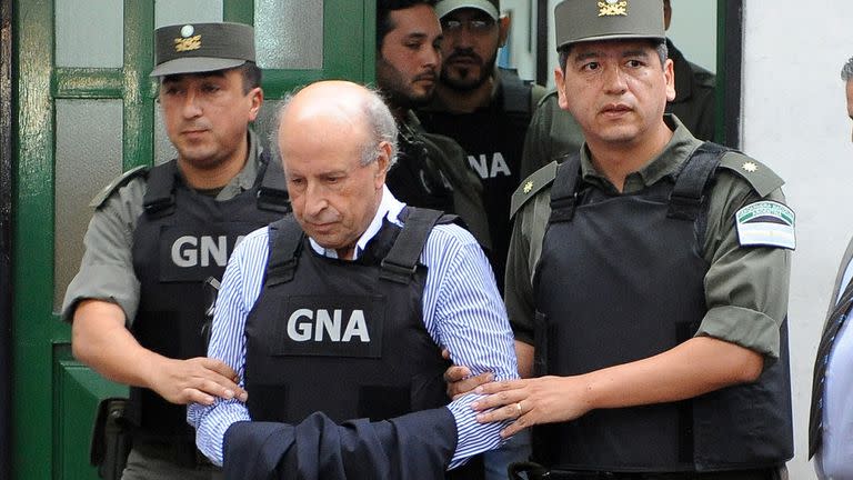 Manuel Vázquez asesor de Ricardo Jaime durante su gestión como Secretario de Tranporte, fue trasladado a los tribunales de Comodoro Py para declarar ante el Juez Ercolini