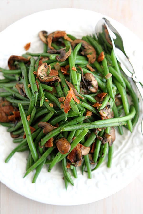 31) Fresh Green Beans With Bacon, Mushrooms, And Herbs