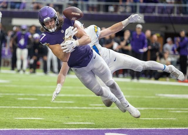 From small-town Iowa to Vikings, T.J. Hockenson developing into