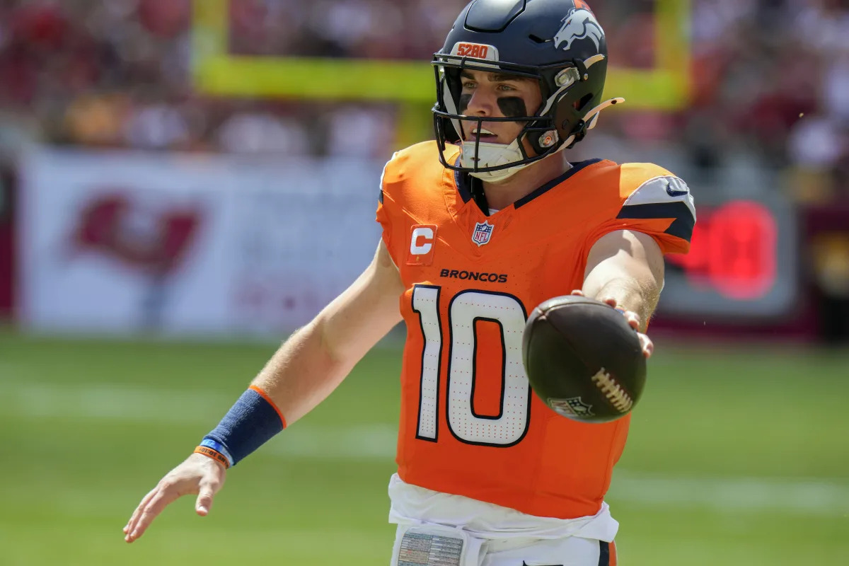 Bo Nix, Broncos stun Buccaneers for 26-7 win in latest wild survivor pool upset of the season - Yahoo Sports