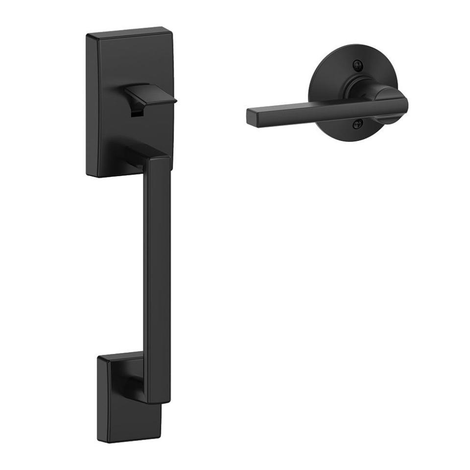 Dropout of black door handle