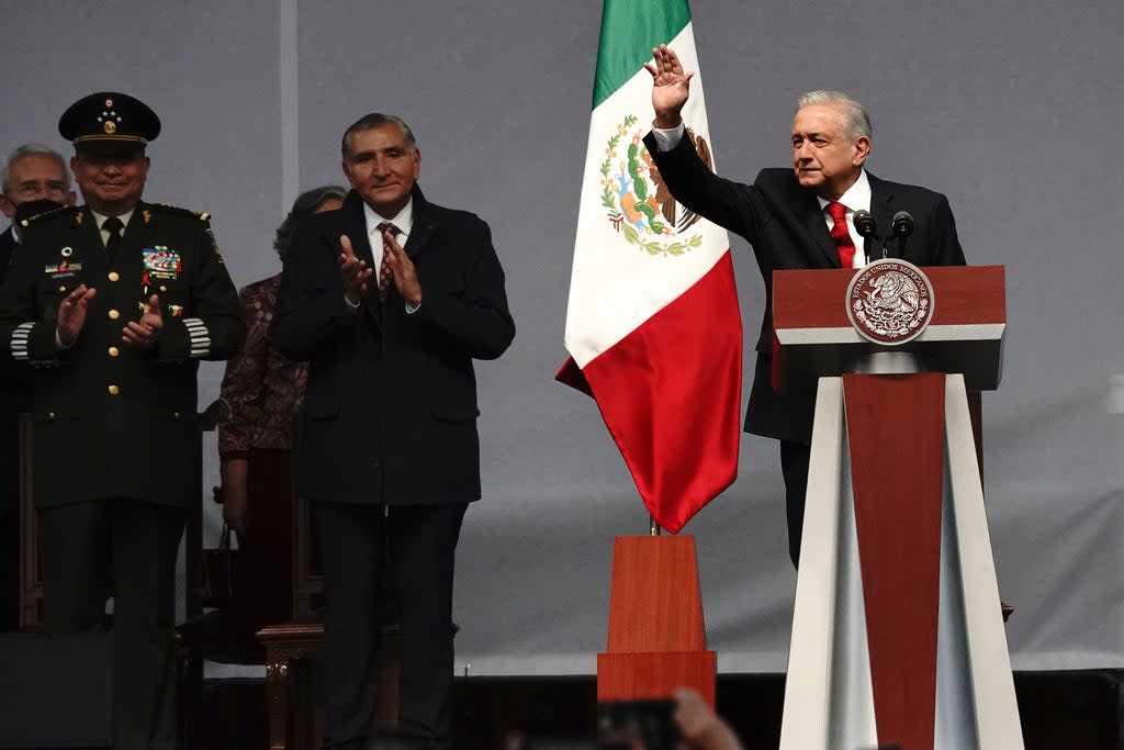 MEXICO-EEUU-ELECTRICIDAD (AP)