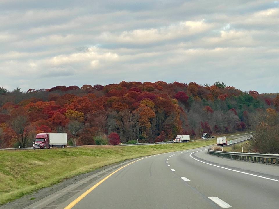 Having just returned from a 4677-mile cross-country trip that included swings through the Poconos and the Ozarks, I can tell you that seeing America decked out in its fall foliage glory belongs on everyone’s bucket list.