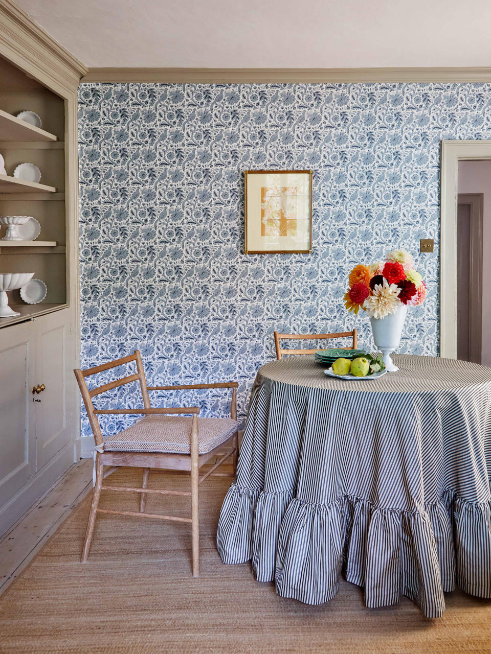 Dado Atelier x Daydress wallpaper in dining room