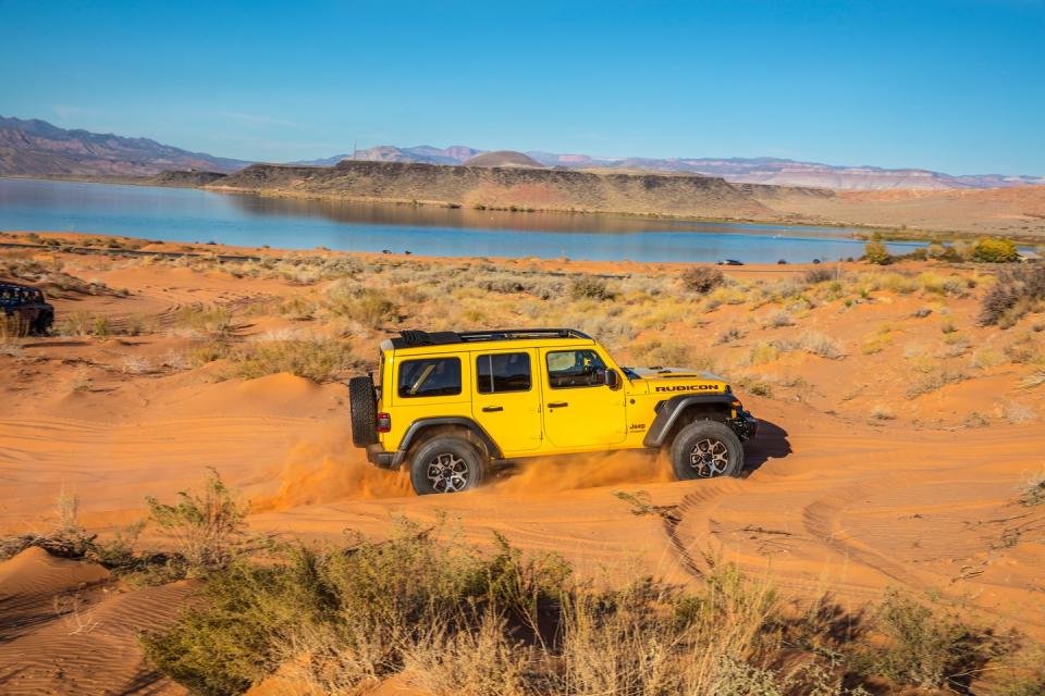See Photos of the 2020 Jeep Wrangler EcoDiesel