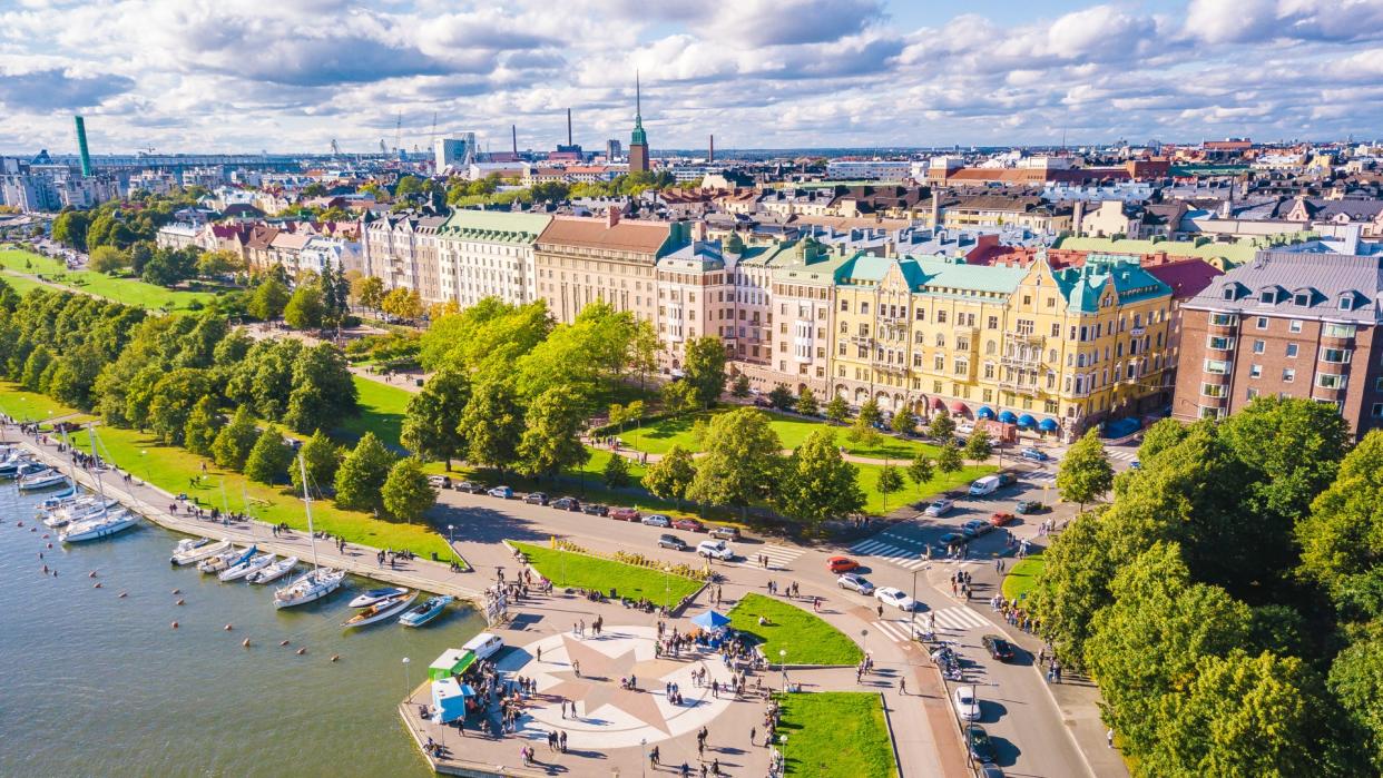  Aerial view to Ullanlinna district on the shore of Helsinki in summer. 