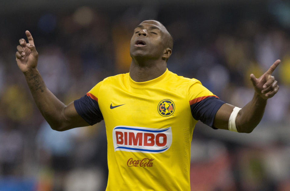 Christian Benítez en un partido con el América. (AP Photo/Christian Palma)