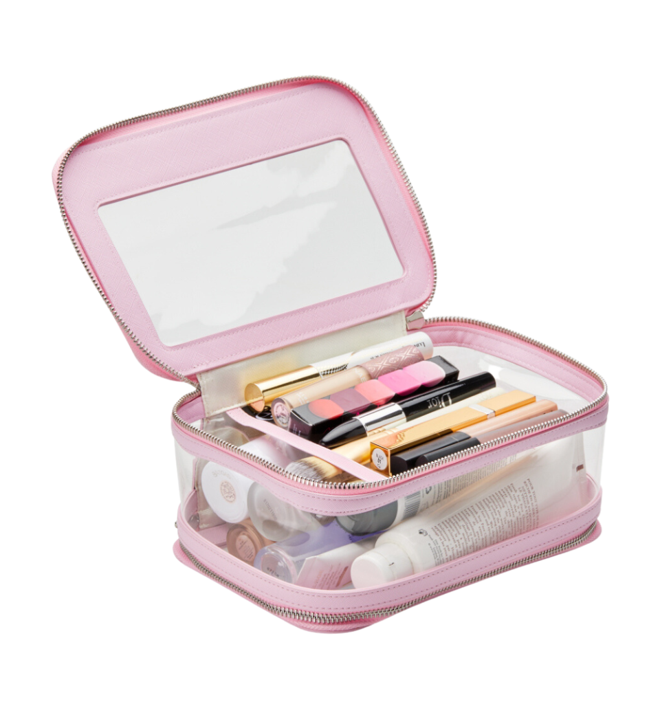 Etoile’s clear Lavender Pink travel case.