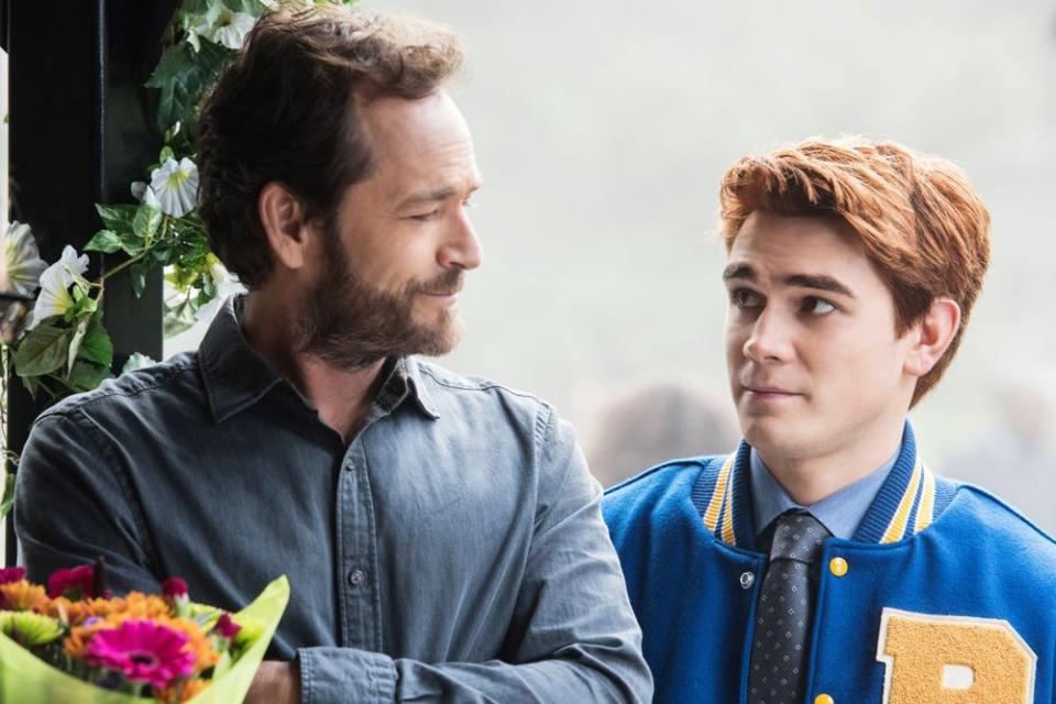 Luke Perry and KJ Apa on <em>Riverdale</em>