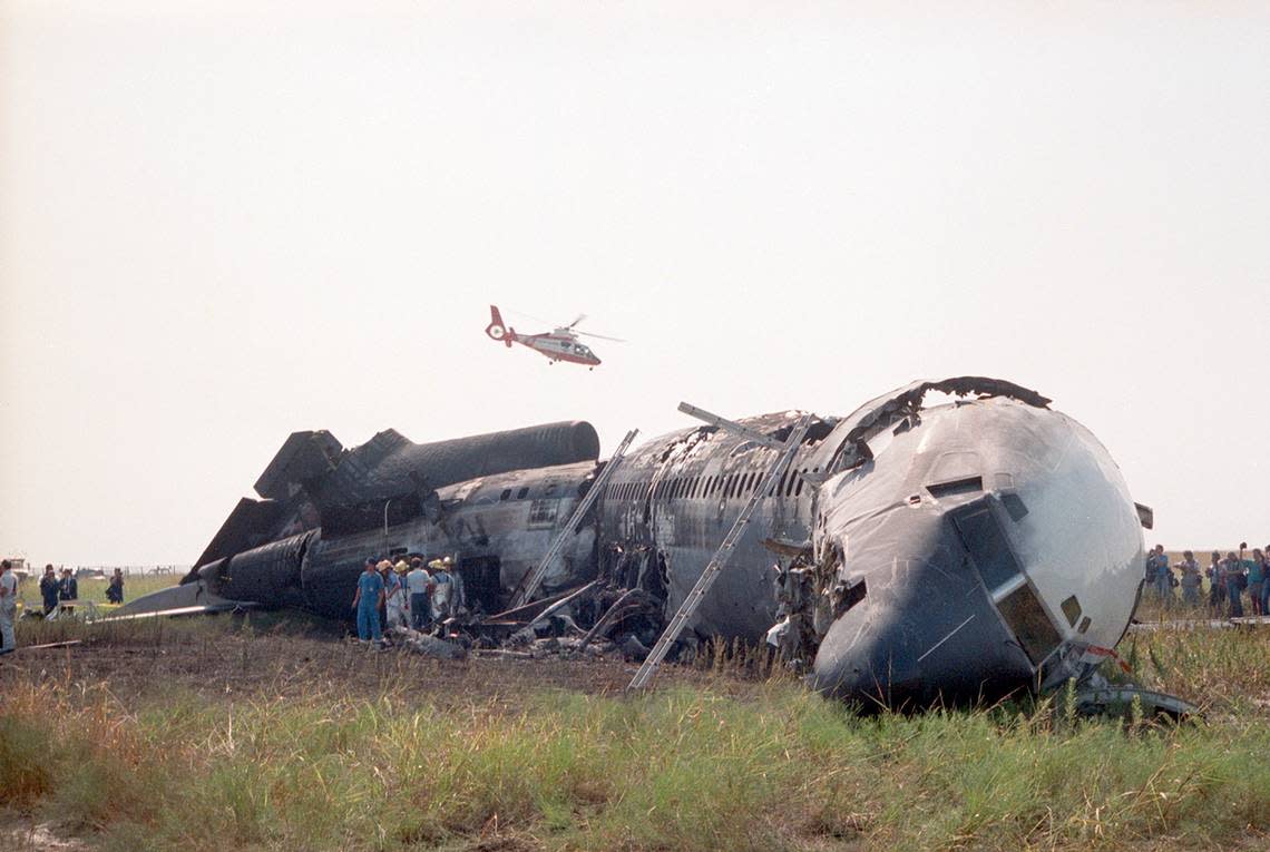 Aug. 31, 1988: The right wing of the Boeing 727 was completely destroyed in the Delta 1141 crash at Dallas-Fort Worth International Airport. The three crew members in the cockpit survived.