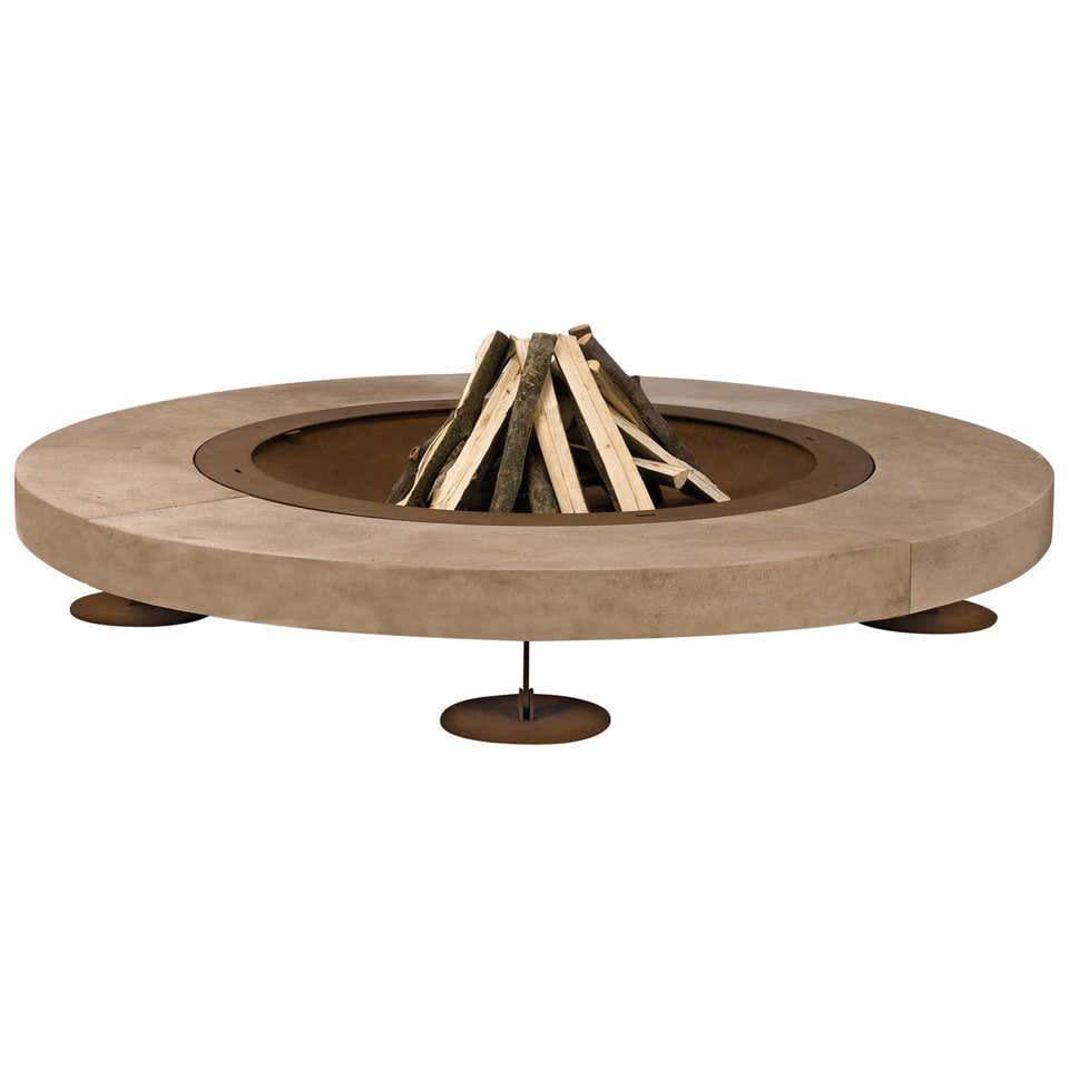 15) Artu Fire Pit