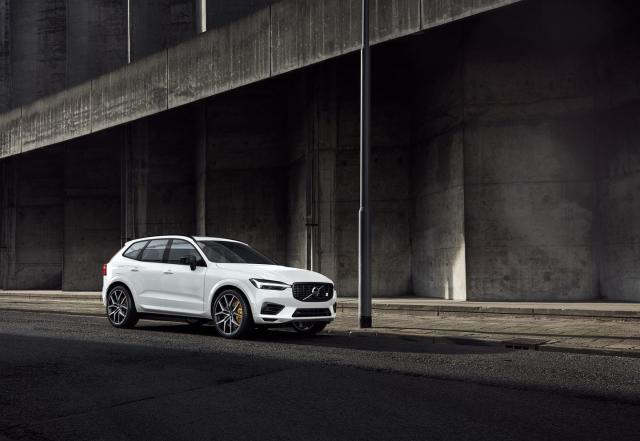 Volvo XC60, V60 Now Pack Polestar's 415-HP Plug-In Powertrain