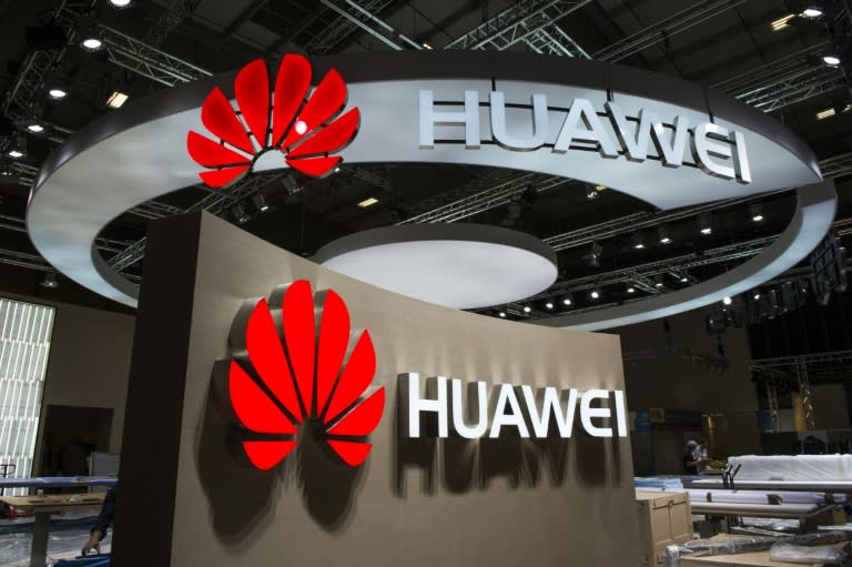 At a time when Chinese firms are struggling to break the dominance of Apple and Samsung on the high end of the smartphone market, the partnership between Huawei and google is a milestone