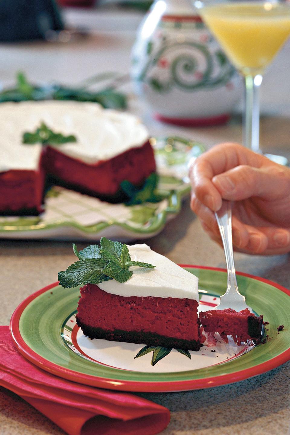 Red Velvet Cheesecake