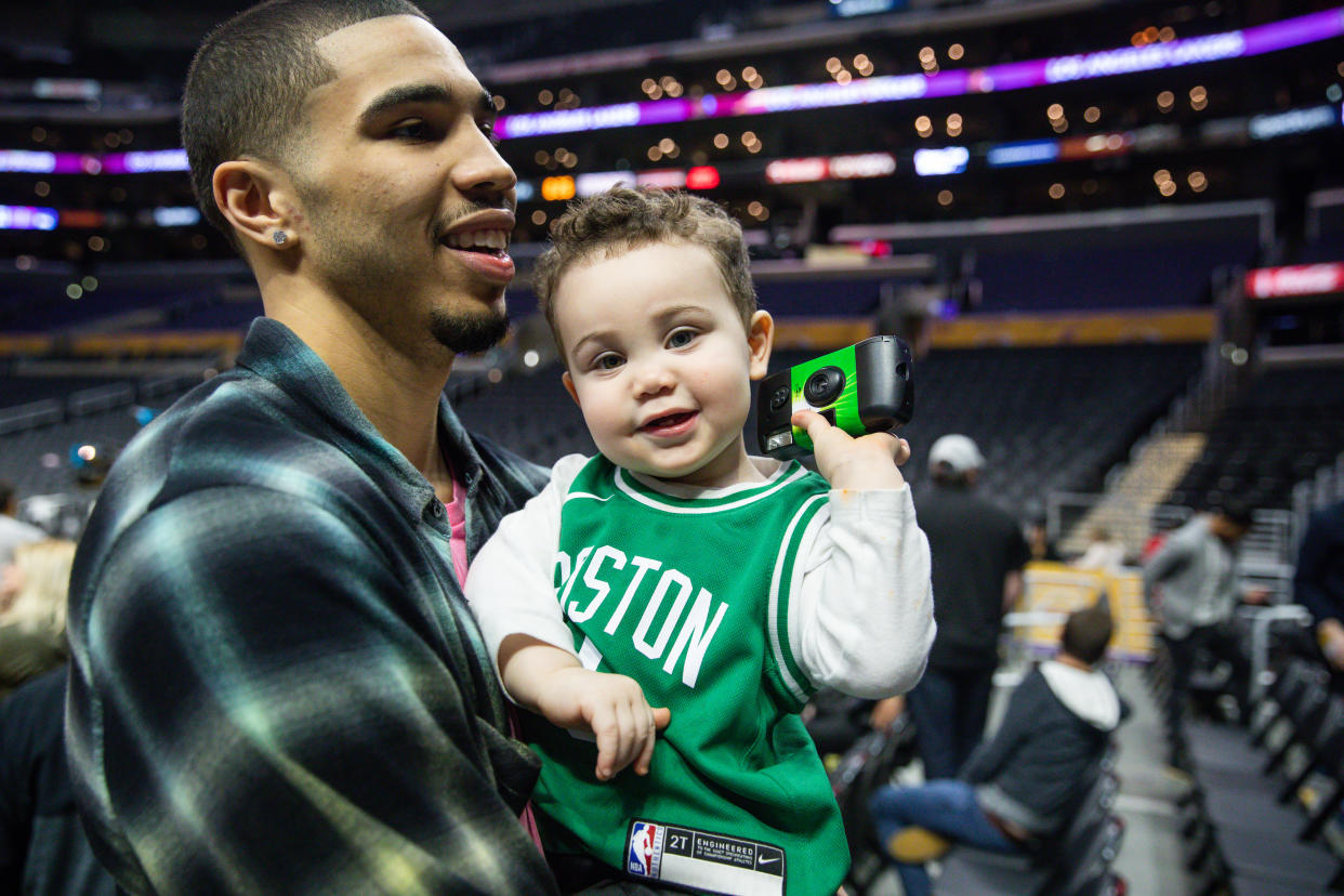 LOS ANGELES, CALIFORNIA - MARCH 09: Jayson Tatum of the Boston Celtics holds his son after a game against the Los Angeles Lakers at Staples Center on March 09, 2019 in Los Angeles, California. (Photo by Cassy Athena/Getty Images)