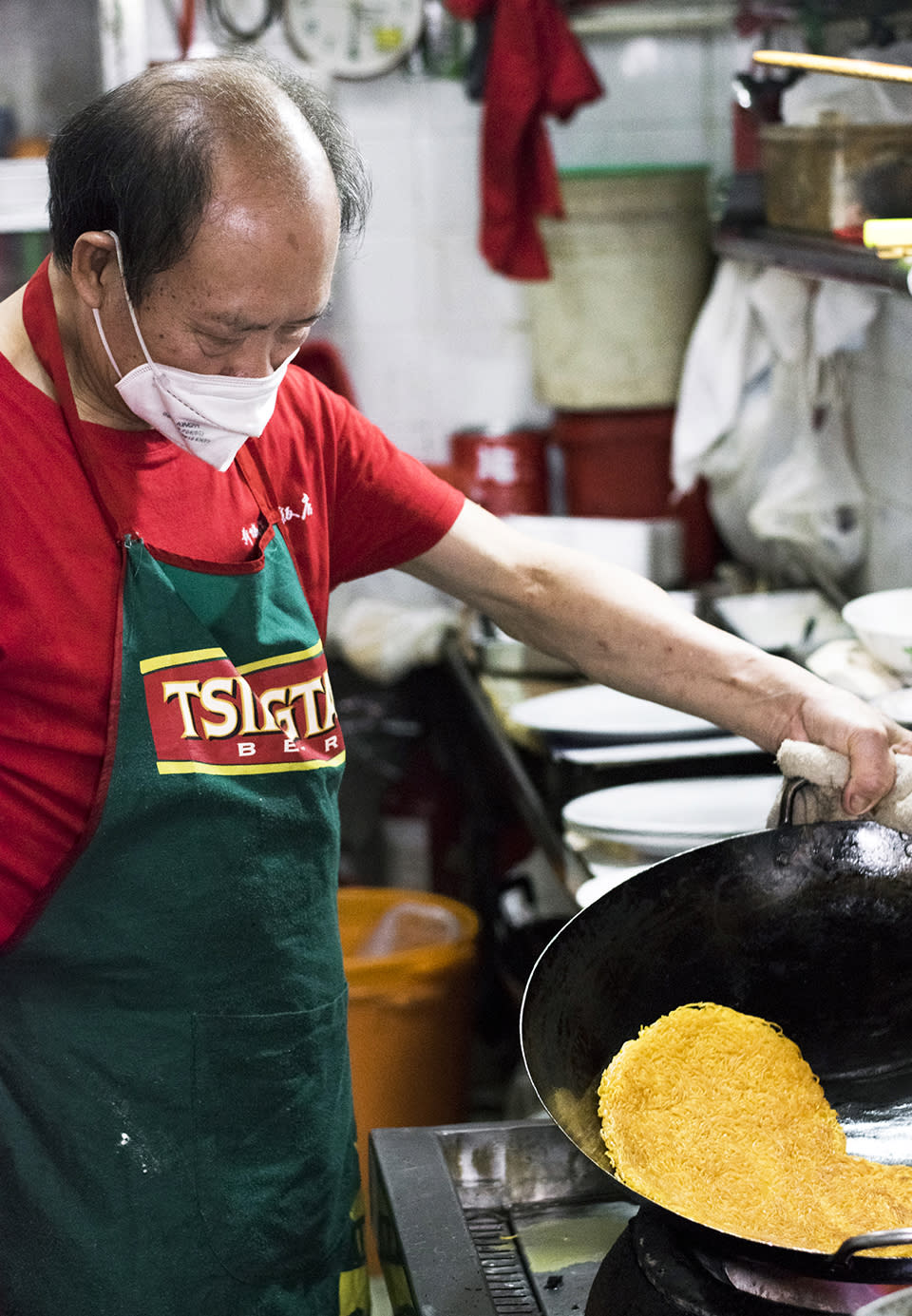 九龍城重建︱廿六年新城潮州飯店 摩打手炒反沙芋 老闆：加租比重建影響更大