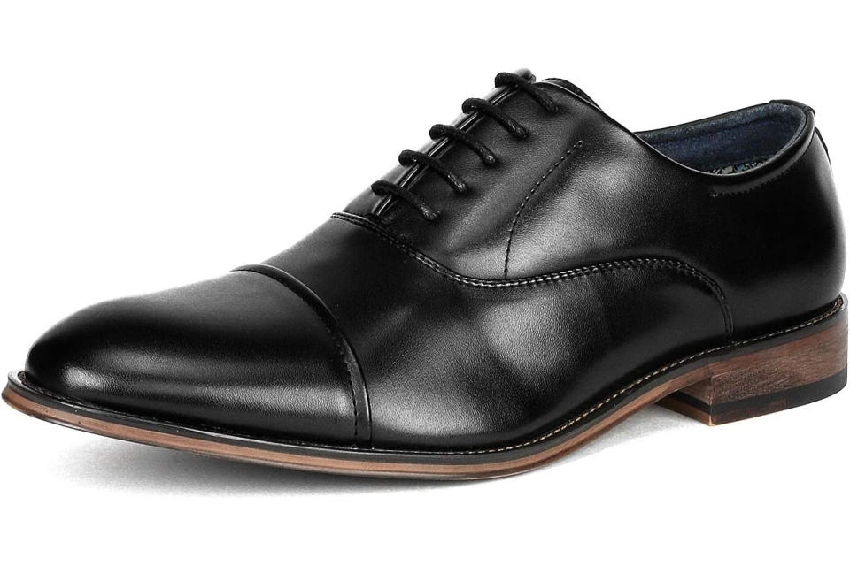 Bruno Marc Men's Leather Lined Dress Oxfords Shoes. (Photo: Amazon SG)