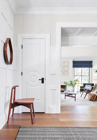 <p>Design by <a href="https://stylebyemilyhenderson.com/blog/portland-project-the-entry-staircase-reveal" data-component="link" data-source="inlineLink" data-type="externalLink" data-ordinal="1">Emily Henderson</a>/ Photo by Sara Ligorria-Tramp</p>