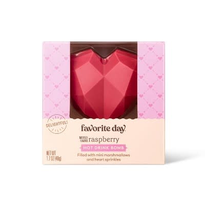 Valentine's Raspberry Chocolate Heart Hot Cocoa Bomb - 1.7oz (Target / Target)