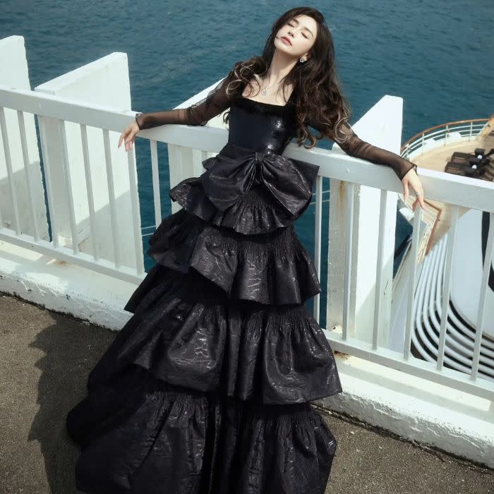 Angelababy's second HKFA outfit was from Viktor & Rolf Couture Spring 2024 Collection