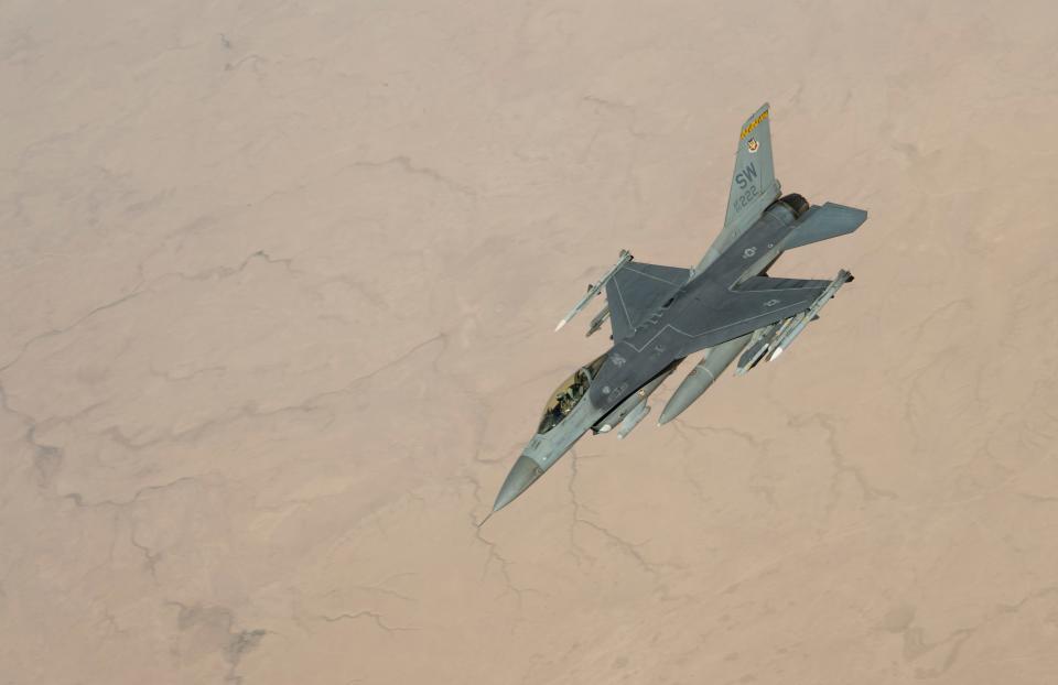 A US Air Force F-16 Fighting Falcon.