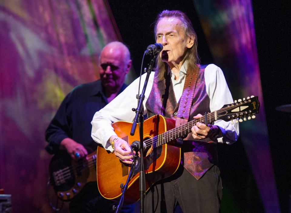 Gordon Lightfoot performs at the Pabst Theater in Milwaukee on Nov. 4, 2015, six days before the 40th anniversary of the sinking of the SS Edmund Fitzgerald.