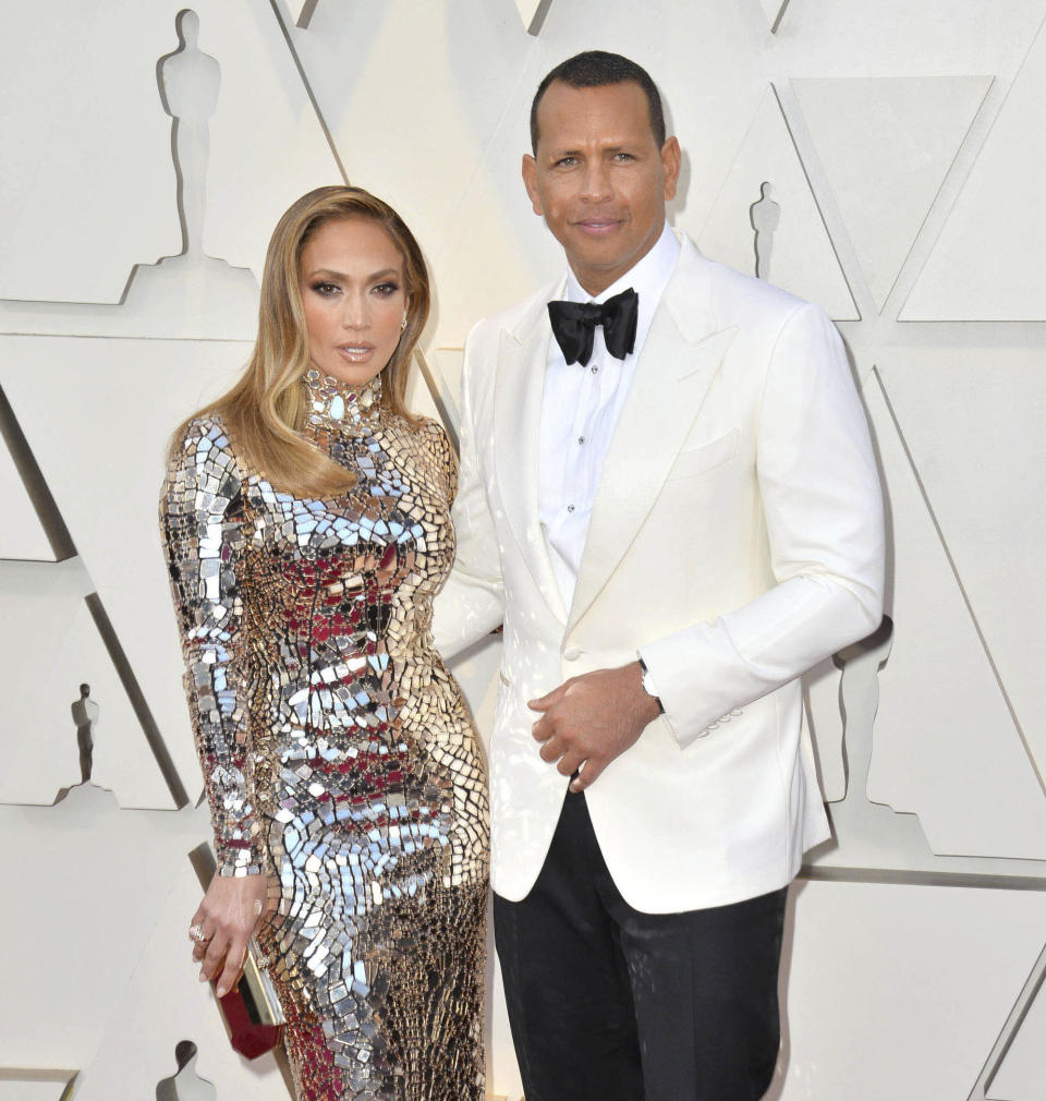 April 22nd 2020 - Alex Rodriguez and Jennifer Lopez have reportedly retained JPMorgan Chase to raise capital for a possible bid for ownership of the New York Mets major league baseball team. - File Photo by: zz/Galaxy/STAR MAX/IPx 2019 2/24/19 Jennifer Lopez and Alex Rodriguez at the 91st Annual Academy Awards (Oscars) presented by the Academy of Motion Picture Arts and Sciences. (Hollywood, CA, USA)