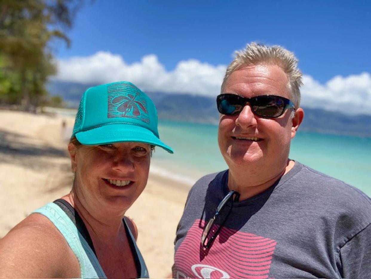 Lanette Canen and Johan Bodin on the beach