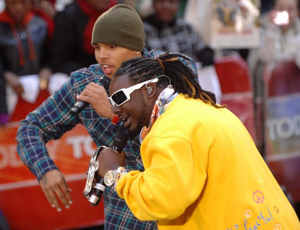 Singer Chris Brown (L) and rapper T-Pain perform live on NBC's 'Today' Show in Rockefeller Plaza on November 7, 2007 in New York City.
