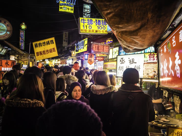 台灣民眾外食比例高，對食安疑慮沒斷過（示意圖：iStockphot）