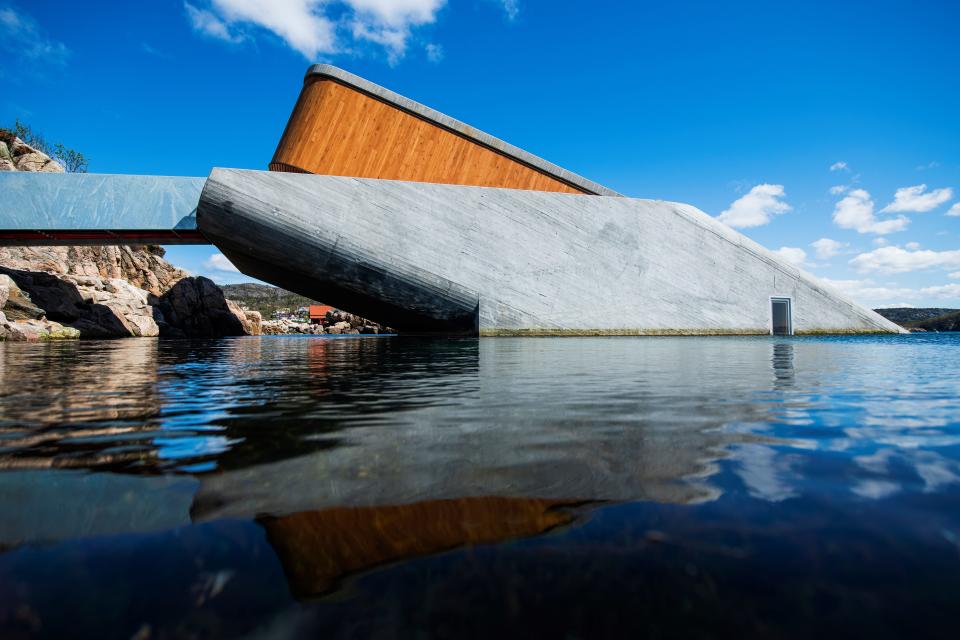 El local está rodeado por una estructura con unas paredes de hormigón de un metro de grosor para resistir las aguas agitadas del Atlántico Norte. (Foto: Jonathan Nackstrand / AFP / Getty Images).