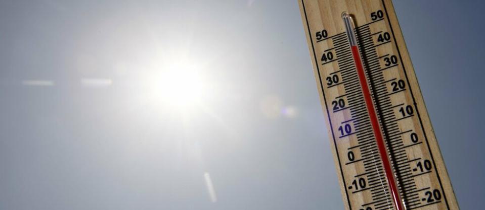 Fa più caldo in estate perché la terra è più vicina al sole?