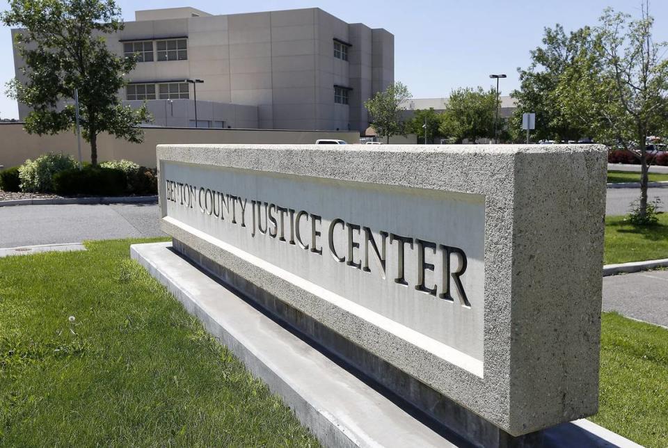 Benton County Justice Center in Kennewick, Wash. Bob Brawdy/Tri-City Herald