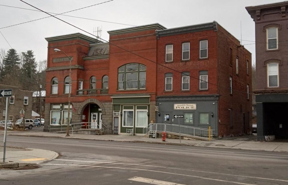 Honesdale Borough Council has had preliminary designs done for renovations and restoration of the facade of the 1892 landmark City Hall.