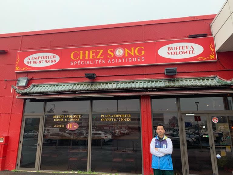 Liu Song, excampeón panamericano de tenis de mesa representando a la Argentina, vive en Francia, donde tiene un restaurante