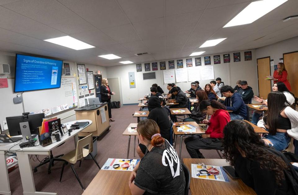 Behavioral Health and Recovery Services prevention specialist Jennifer Marsh lectures students on the fentanyl at Elliott Alternative Education Center in Modesto, Calif., Wednesday, Oct. 25, 2023.