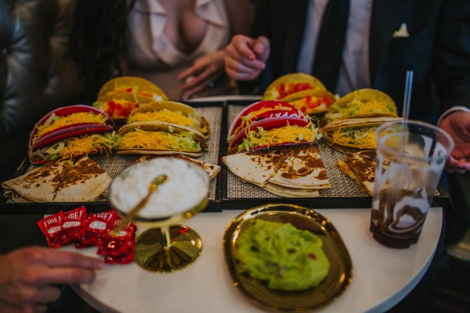 Meet the first couple to marry at Taco Bell and have a themed wedding in Las Vegas—Cantina style. (Courtesy of Taco Bell)