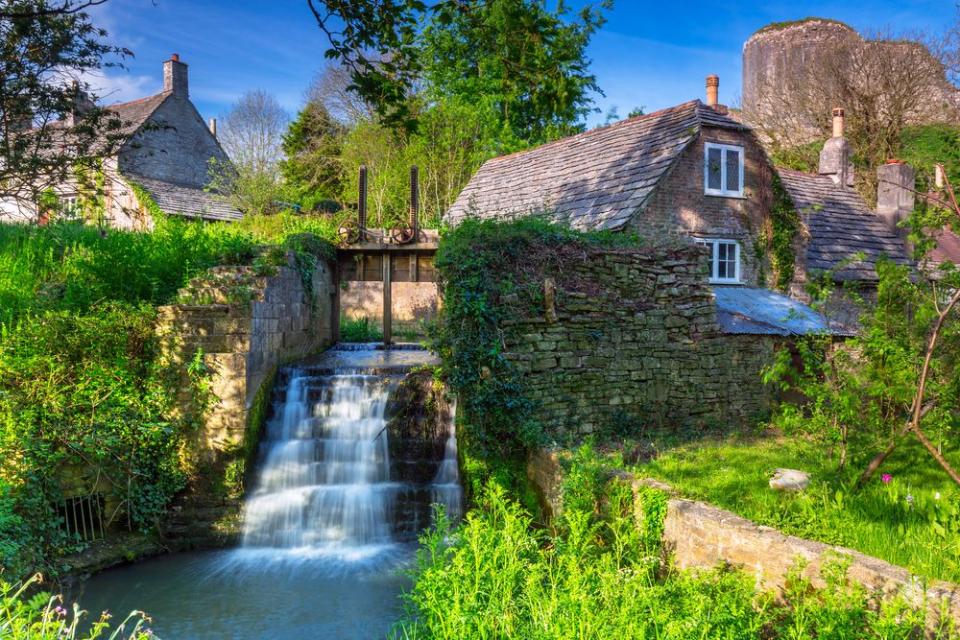 10) Corfe Castle, Dorset