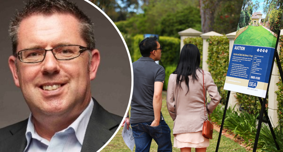 Chartered accountant Mark Chapman next to couple looking at home for sale