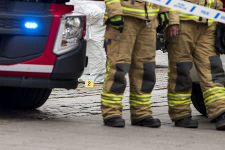 Rescue personnel cordon the place where several people were stabbed, at Turku Market Square, Finland August 18, 2017. LEHTIKUVA/Roni Lehti via REUTERS