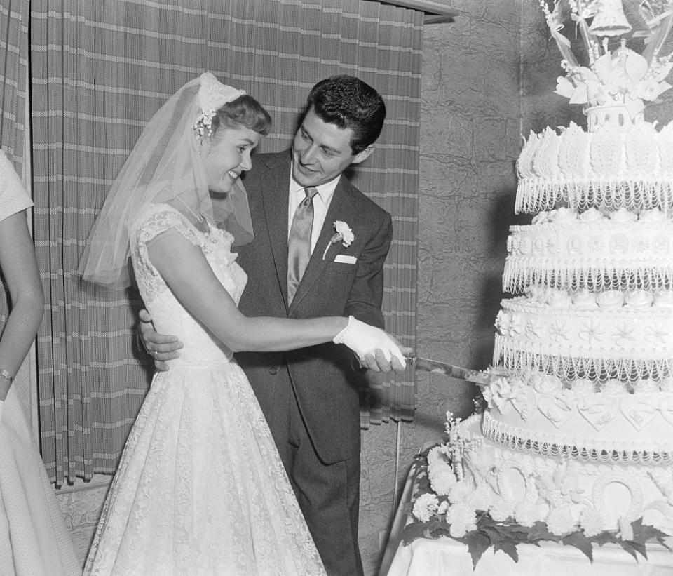 1955: Debbie Reynolds and Eddie Fisher