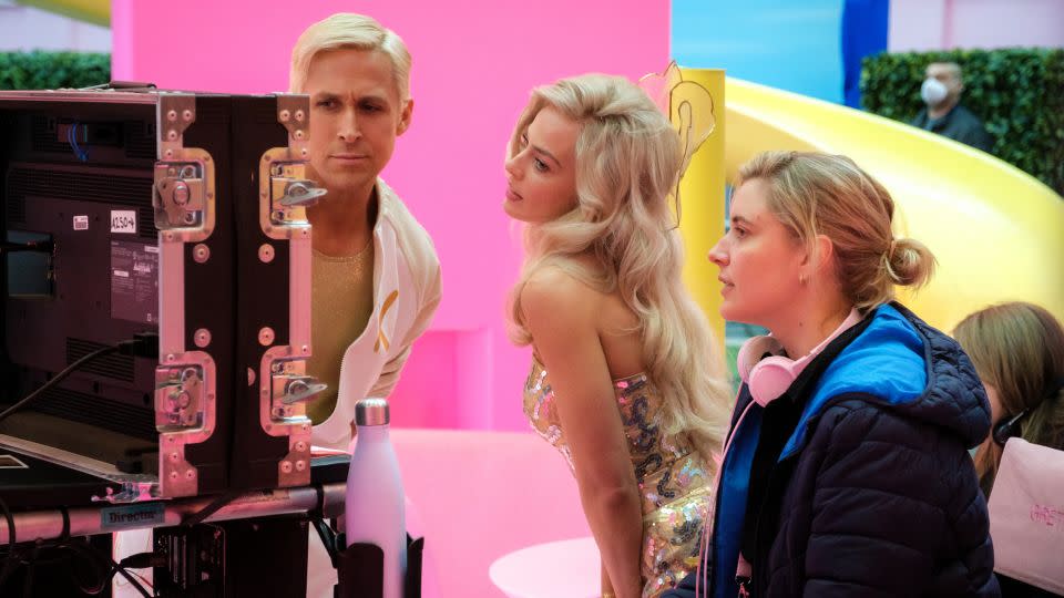 Ryan Gosling, Margot Robbie and Greta Gerwig on the set of "Barbie" - Jaap Buitendijk/Warner Bros. Pictures