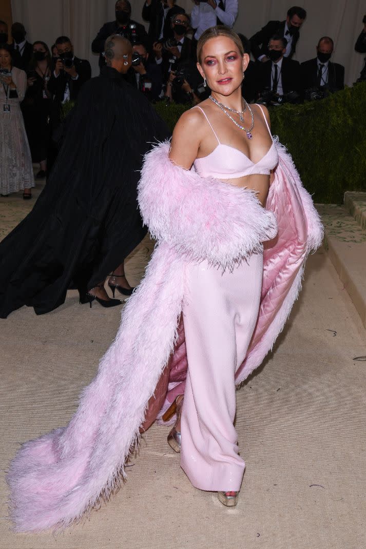 Kate Hudson arrives on the red carpet at the 2021 Met Gala in New York, Sept. 13. - Credit: AP