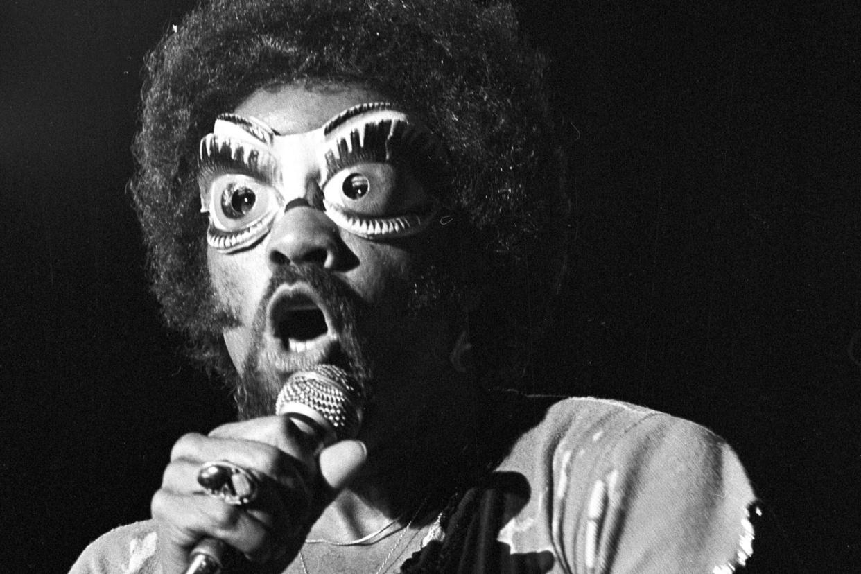 LOS ANGELES - JUNE 4: Singer Fuzzy Haskins of the funk band Parliament-Funkadelic performs onstage at the Coliseum on June 4, 1977 in Los Angeles, California. (Photo by Michael Ochs Archives/Getty Images)