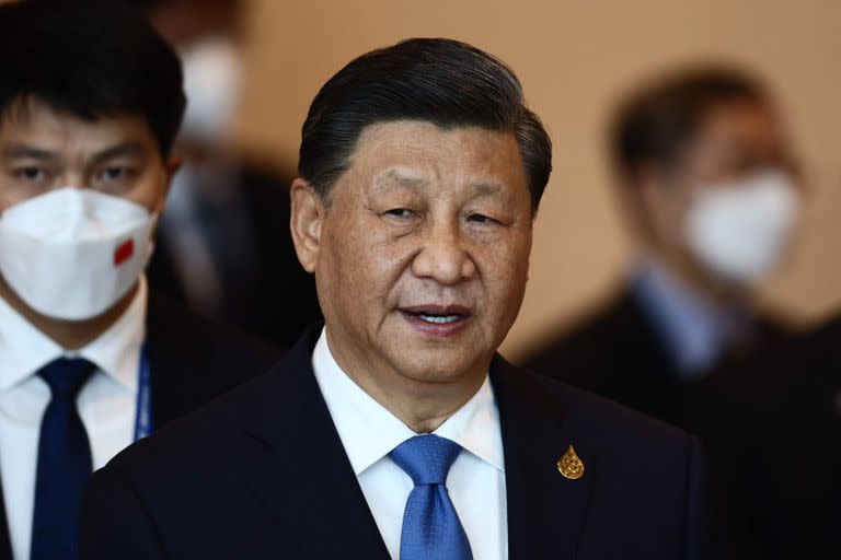 El presidente de China, Xi Jinping, asiste a la 29ª Reunión de Líderes Económicos de la APEC (AELM) durante la cumbre de la Cooperación Económica Asia-Pacífico (APEC) en Bangkok el 19 de noviembre de 2022.