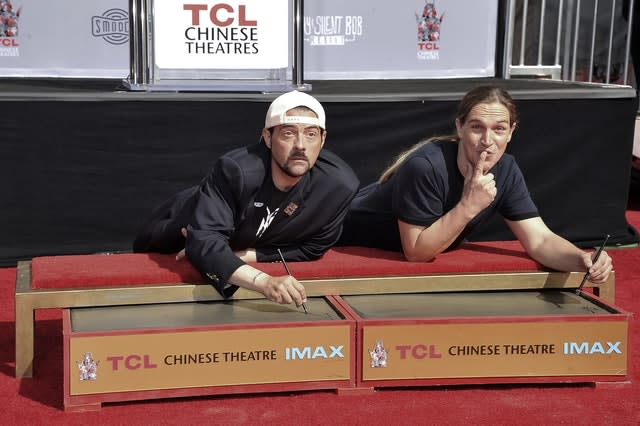 Kevin Smith and Jason Mewes Hand and Footprint Ceremony